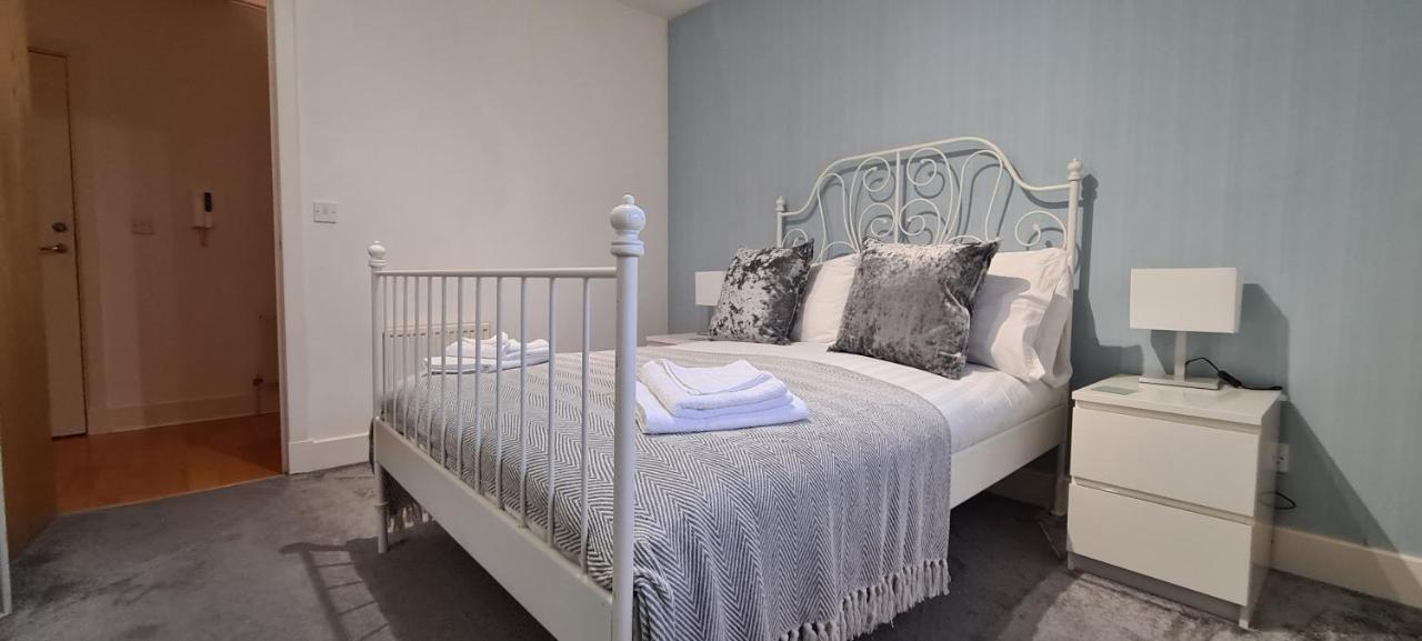 Pass The Keys Spacious 3Beds Flat Near City Centre - Free Parking Edimburgo Esterno foto