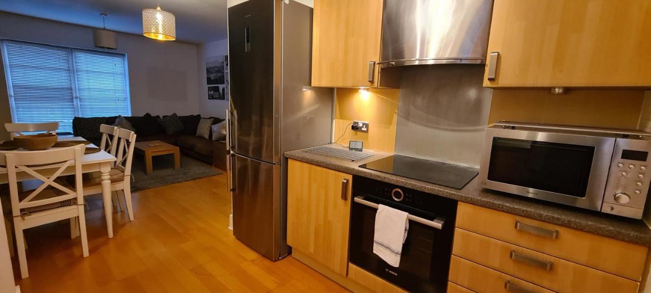 Pass The Keys Spacious 3Beds Flat Near City Centre - Free Parking Edimburgo Esterno foto