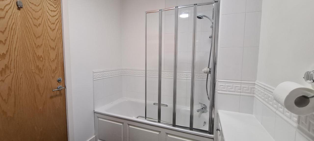 Pass The Keys Spacious 3Beds Flat Near City Centre - Free Parking Edimburgo Esterno foto